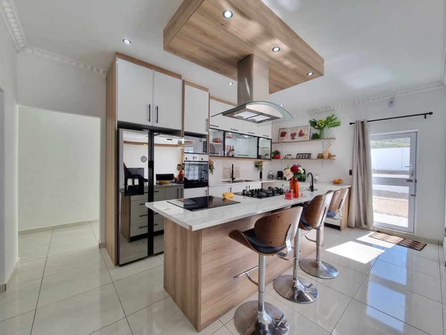 4 Bedroom Property for Sale in St Helena Views Western Cape